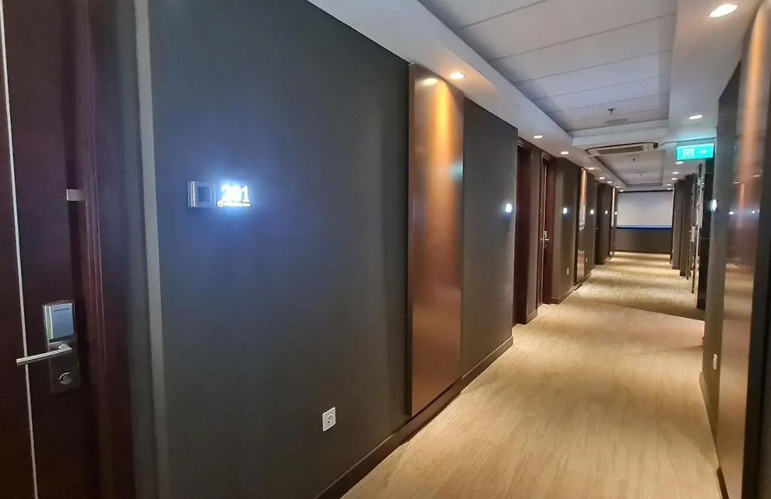 Fox Lite Grogol Jakarta-1